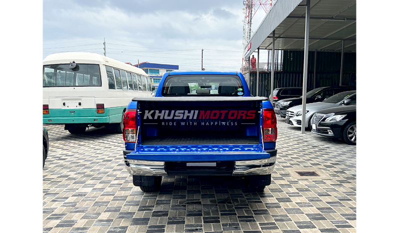 2019 Toyota Hilux image-10