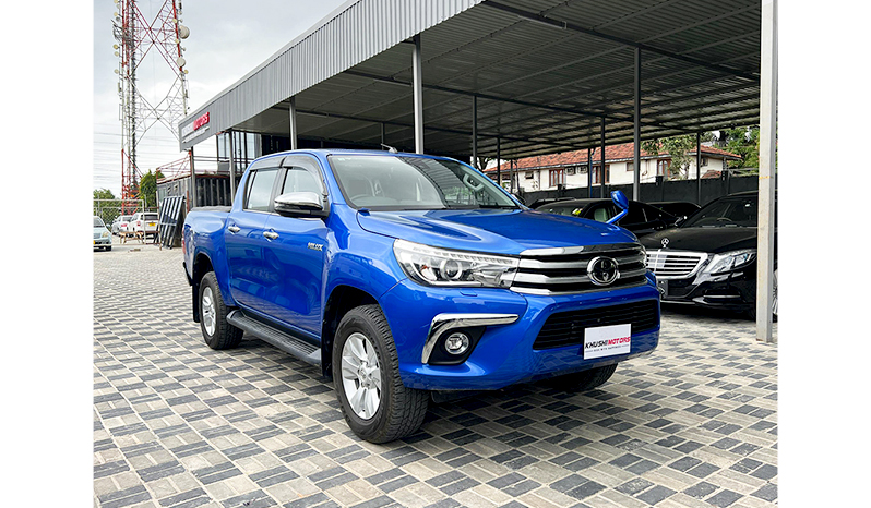 2019 Toyota Hilux image-11
