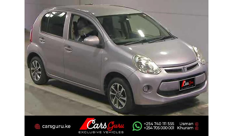 2015 Toyota Passo X image-2