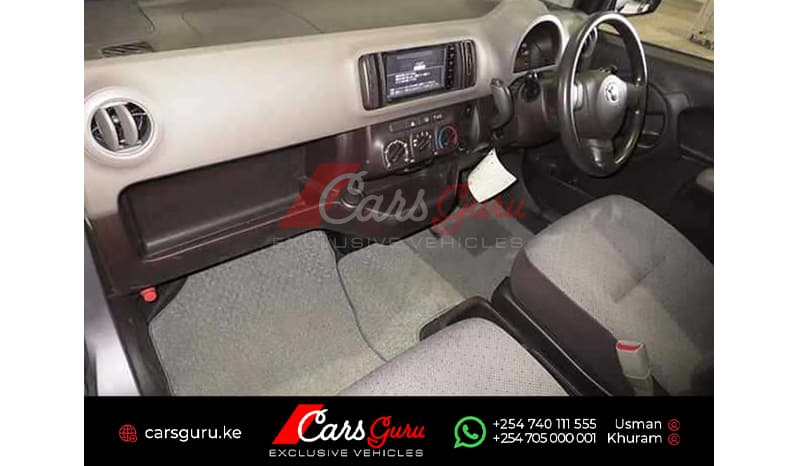 2015 Toyota Passo X image-4