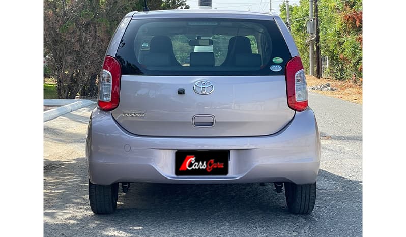 2015 Toyota Passo X image-7