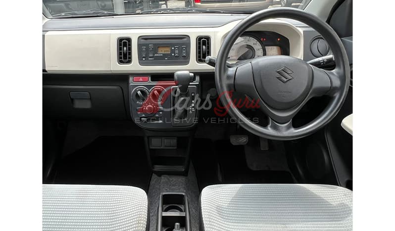 2015 Suzuki Alto F image-5