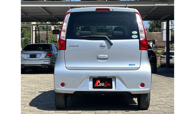2015 Nissan Dayz J image-14