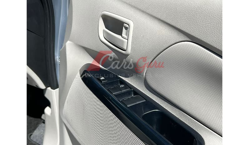 2015 Nissan Dayz J image-17