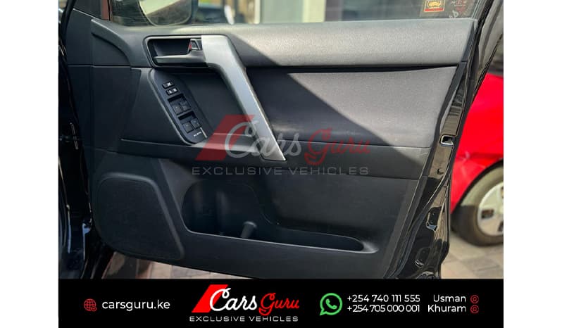2015 Toyota Land Cruiser Prado TX image-7