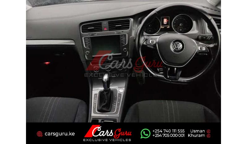 2015 Volkswagen Golf Variant image-3