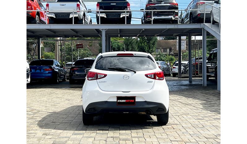 2015 Mazda Demio S image-3