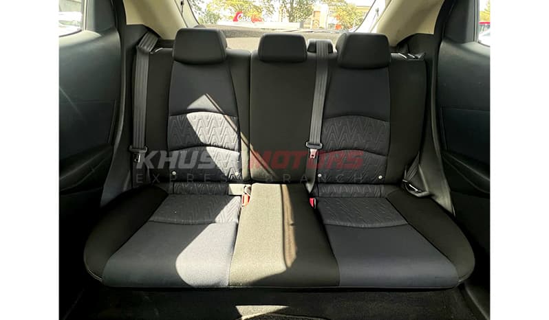 2015 Mazda Demio S image-9
