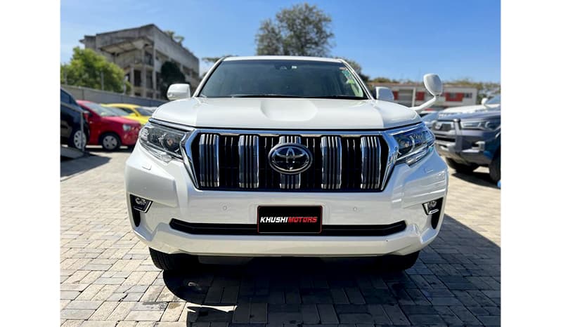 2017 Toyota Land Cruiser Prado TX image-1