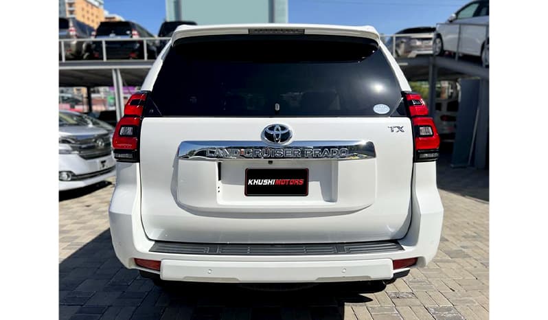 2017 Toyota Land Cruiser Prado TX image-12