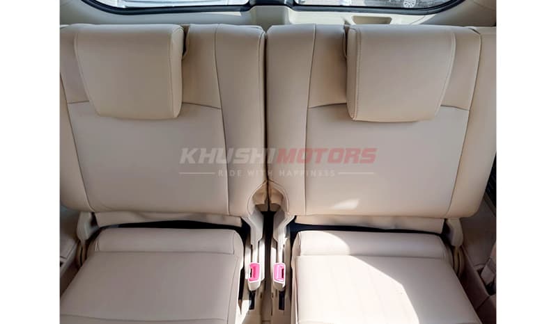 2017 Toyota Land Cruiser Prado TX image-15