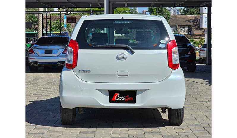 2015 Toyota Passo X-L Package image-4