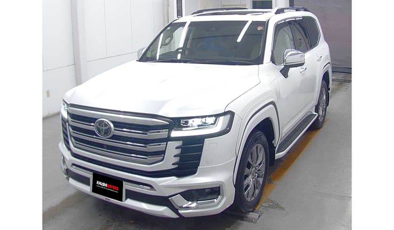 2023 Toyota Land Cruiser image-2