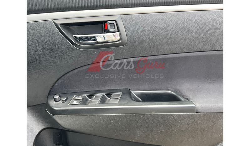 2015 Suzuki Swift DJE RS image-8