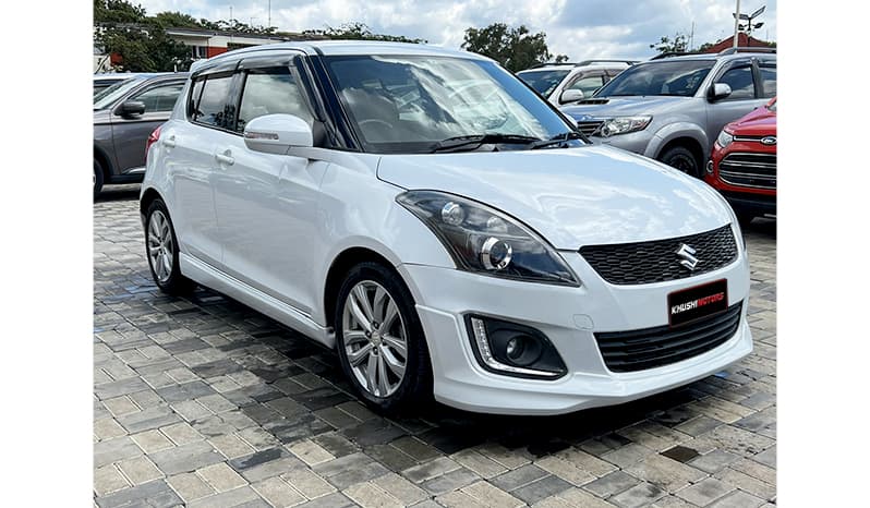 2015 Suzuki Swift DJE RS image-12