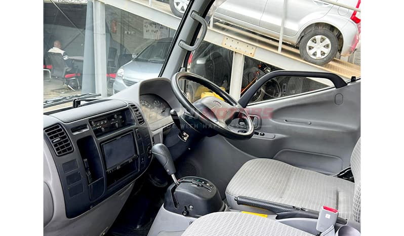 2015 Toyota Toyoace Long image-15