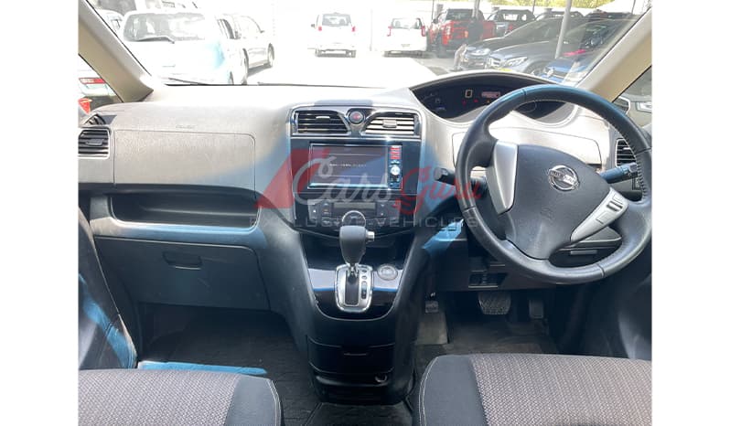2015 Nissan Serena Safety Highway image-12