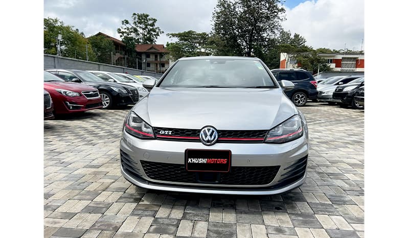 2015 Volkswagen Golf GTI image-1