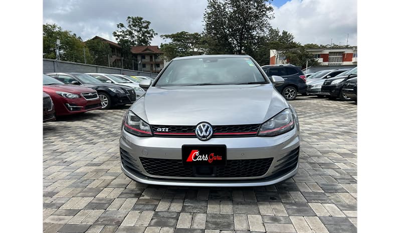 2015 Volkswagen Golf GTI image-2