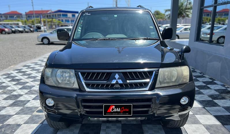 2004 Mitsubishi Pajero image-11