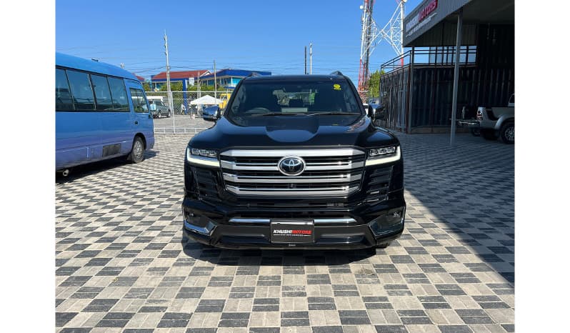2022 Toyota Land Cruiser image-1