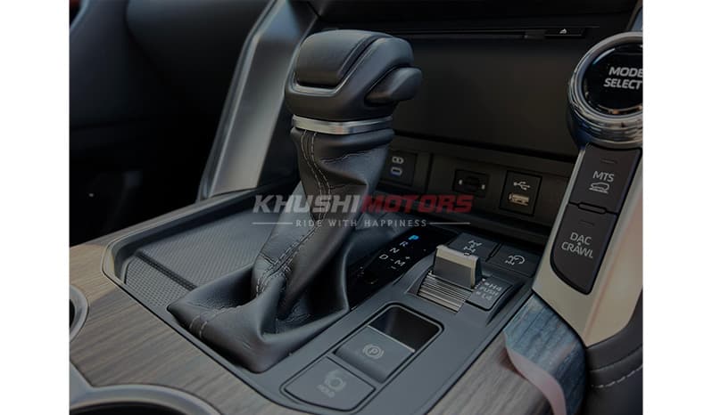 2022 Toyota Land Cruiser image-6