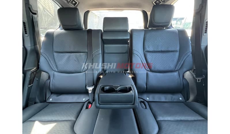 2022 Toyota Land Cruiser image-9