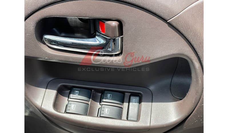 2015 Toyota Passo G image-14