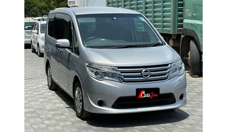 2015 Nissan Serena 20S image-14