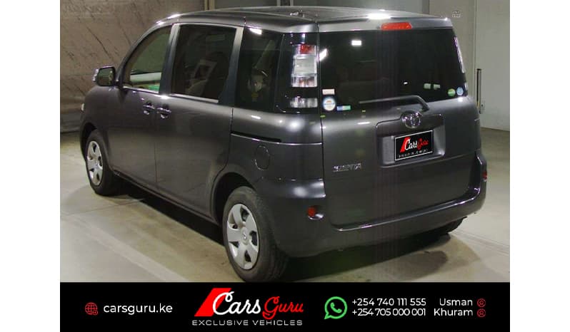 2015 Toyota Sienta X image-2