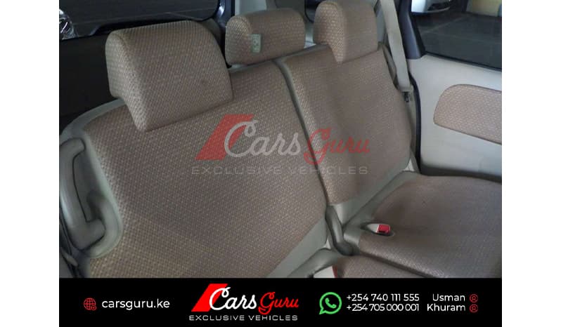 2015 Toyota Sienta X image-6