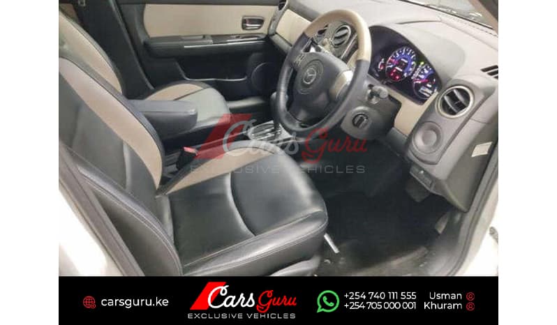 2015 Mazda Verisa L image-4