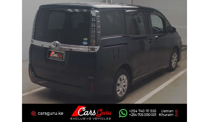2015 Toyota Voxy X image-5