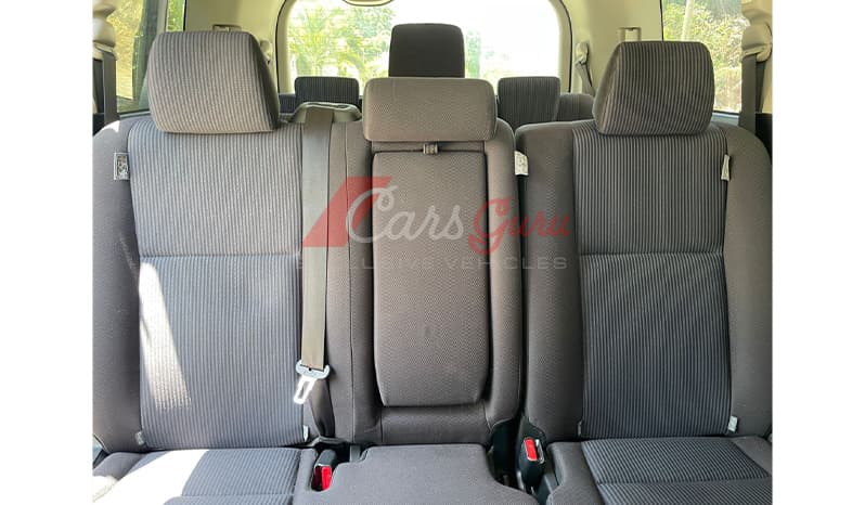 2015 Toyota Voxy X image-12