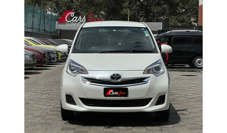 2015 Toyota Ractis image-1
