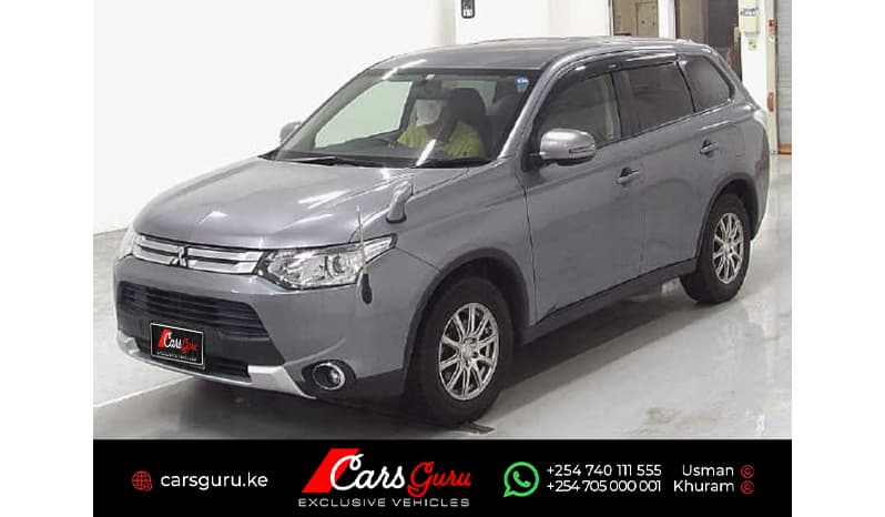 2015 Mitsubishi Outlander image-5
