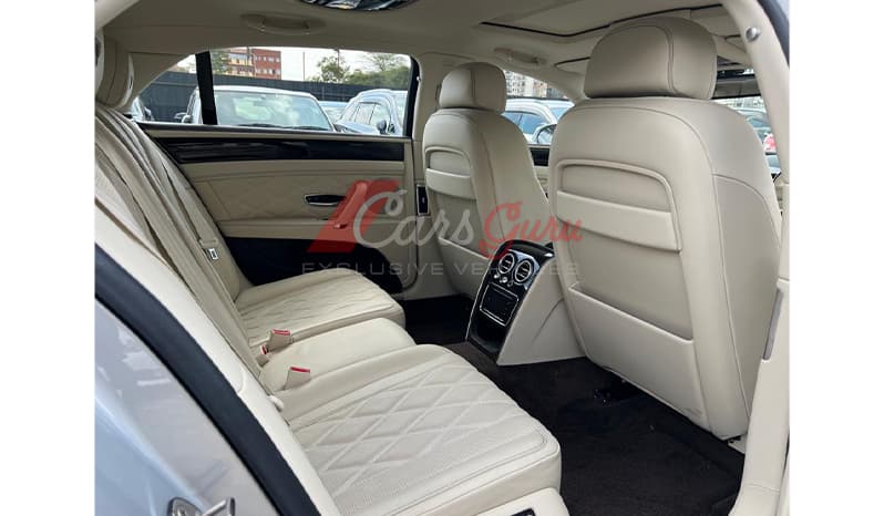 2015 Bentley Flying Spur image-16