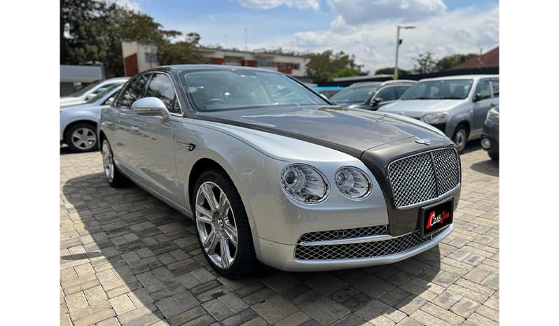 2015 Bentley Flying Spur image-19
