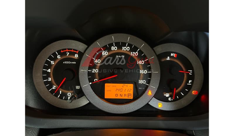 2015 Toyota RAV4 image-7