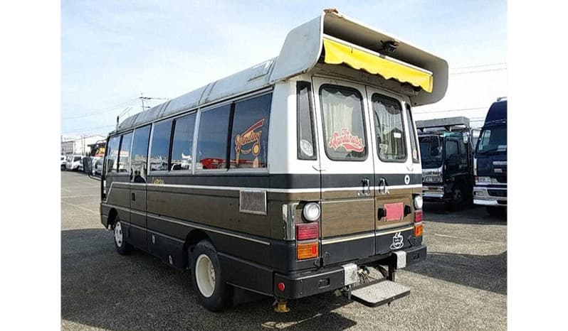 1990 Nissan Civilian image-7