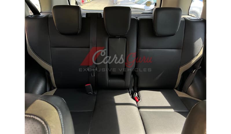 2015 Suzuki Escudo image-10