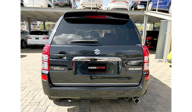 2015 Suzuki Escudo image-12