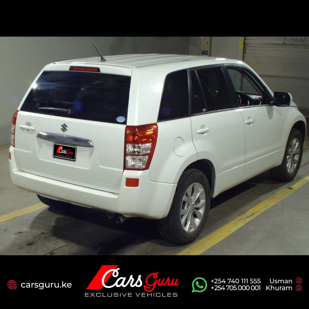 2015 Suzuki Escudo XG image-5