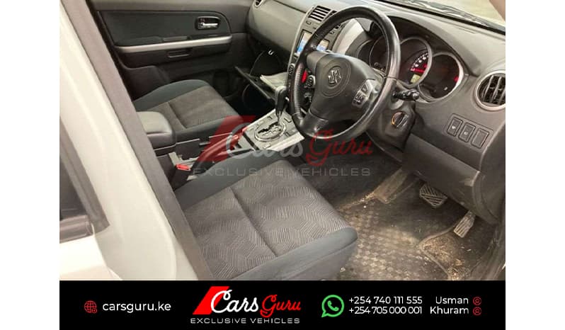 2015 Suzuki Escudo XG image-14