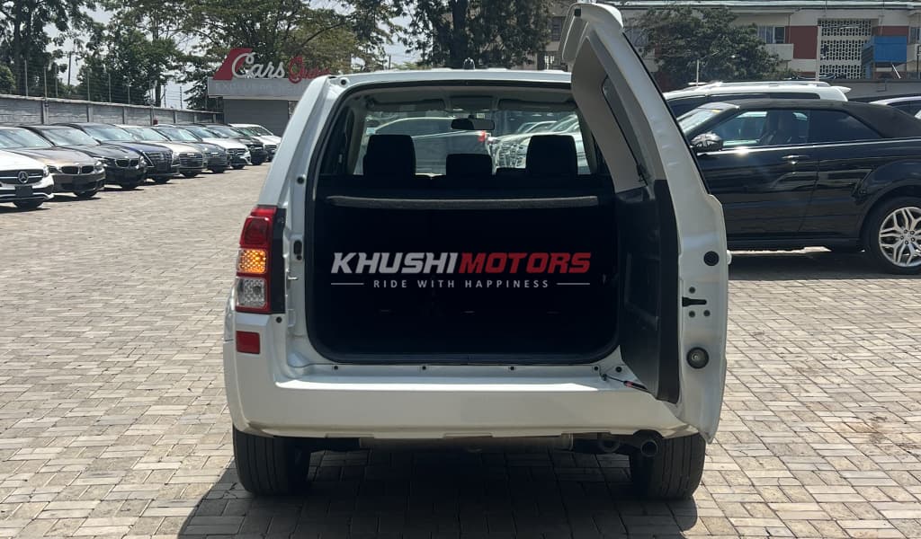 2015 Suzuki Escudo XG image-44