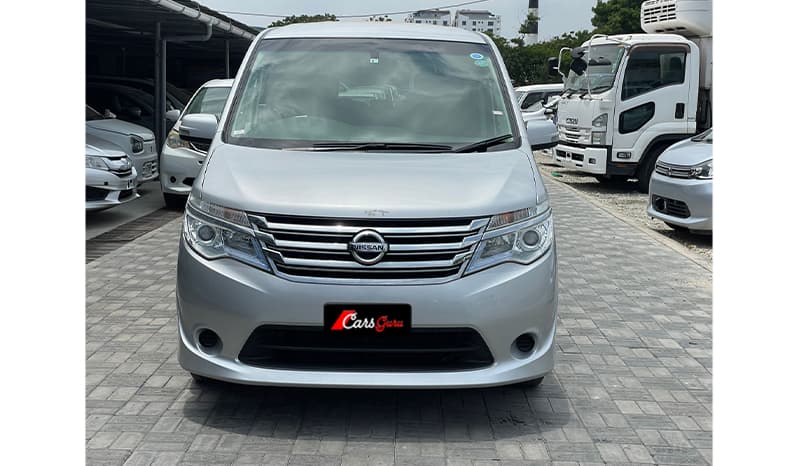 2015 Nissan Serena 20S image-1