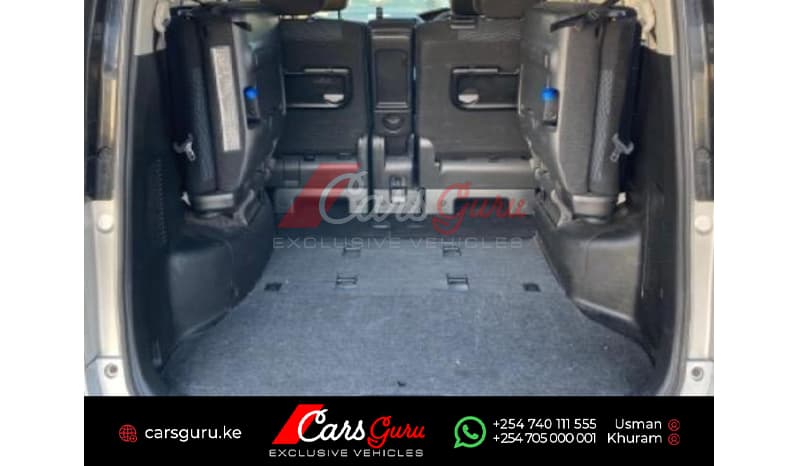 2015 Nissan Serena 20S image-6