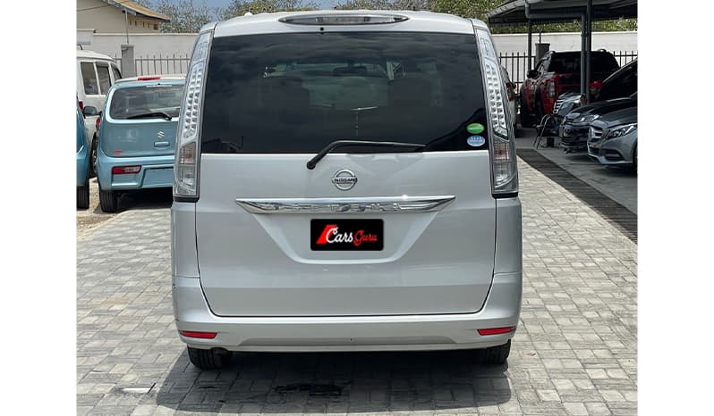 2015 Nissan Serena 20S image-7
