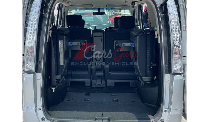 2015 Nissan Serena 20S image-14