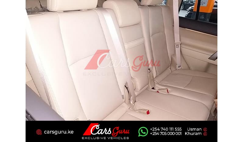 2015 Toyota Land Cruiser Prado TX-L Package image-6